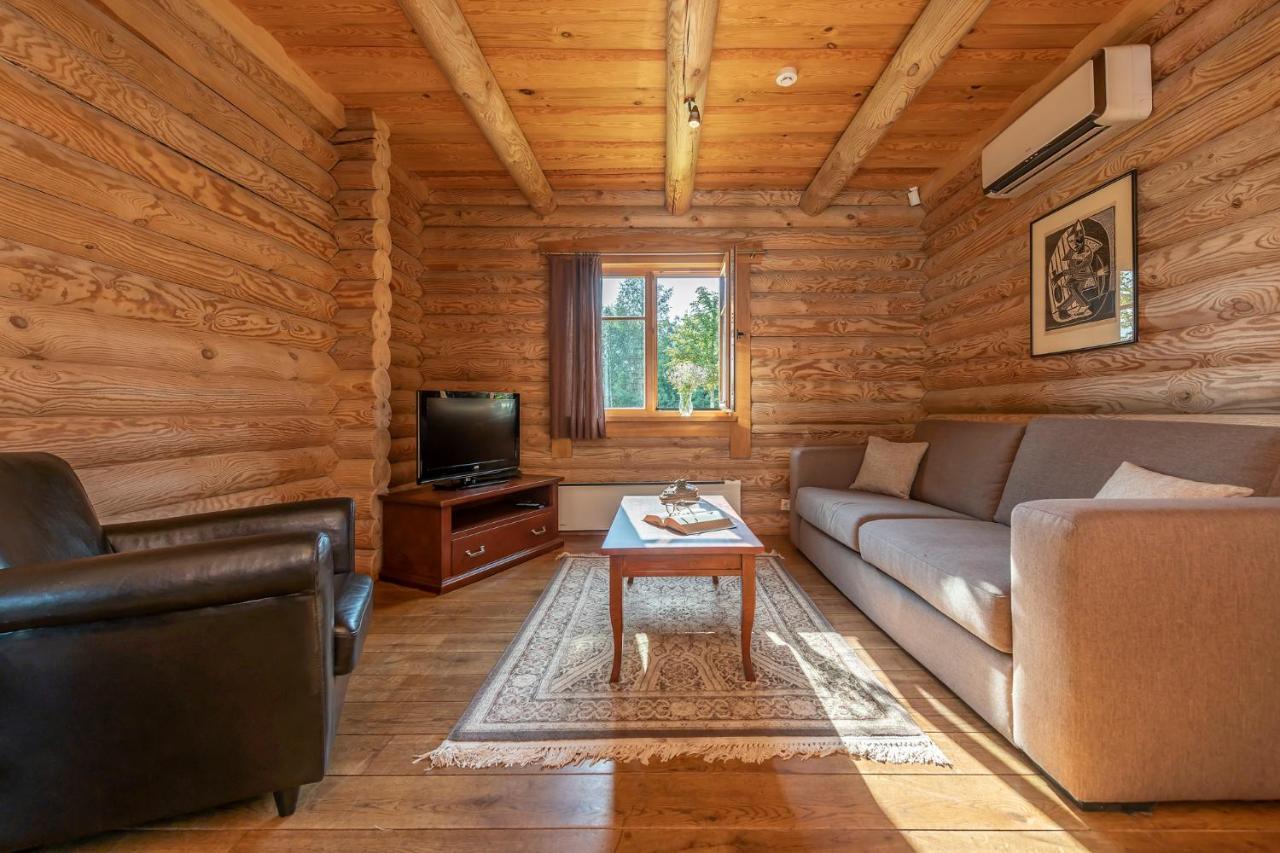 Alauso Slenis Hotell Sudeikiai Exteriör bild