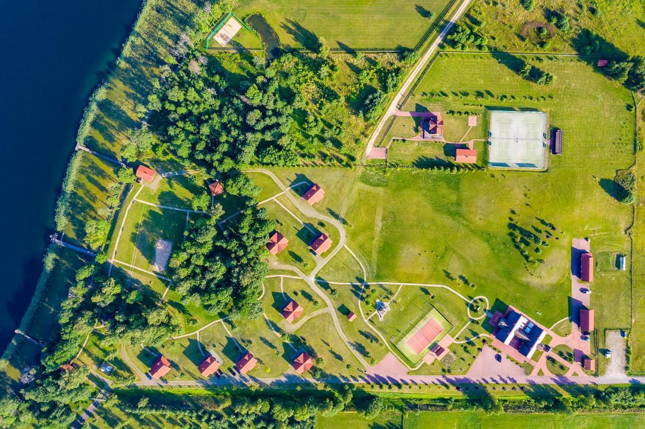 Alauso Slenis Hotell Sudeikiai Exteriör bild