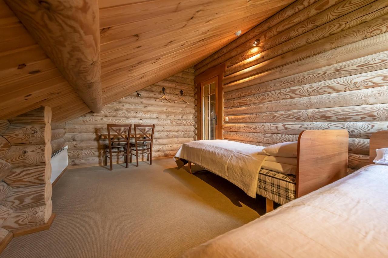 Alauso Slenis Hotell Sudeikiai Exteriör bild